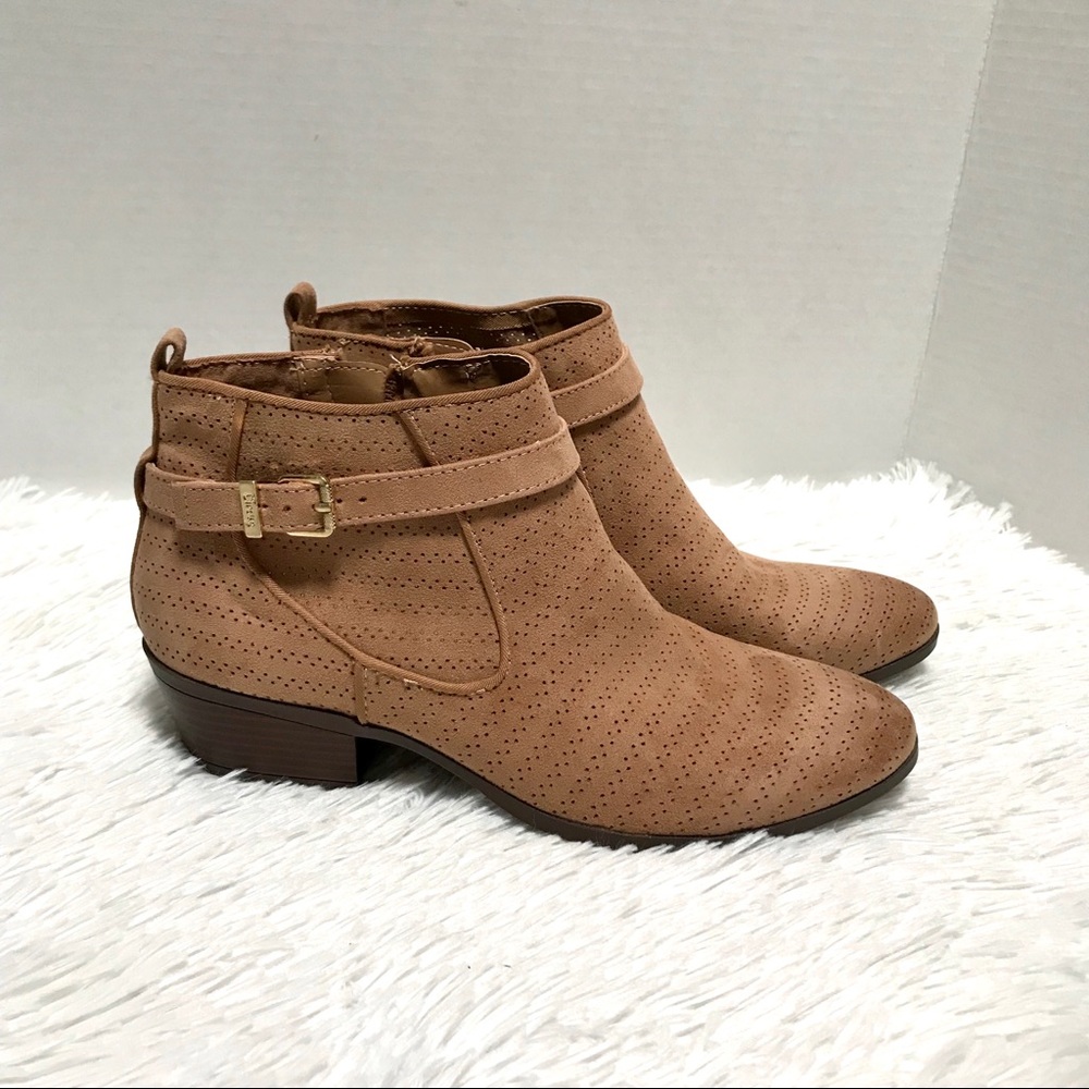 NEW - Sam Edelman Booties 8